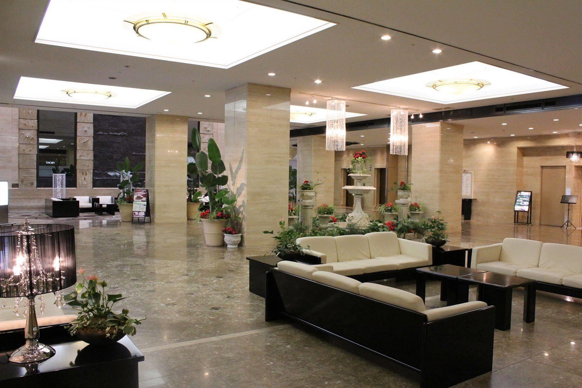 Hotel Nagoya Garden Palace Exterior foto
